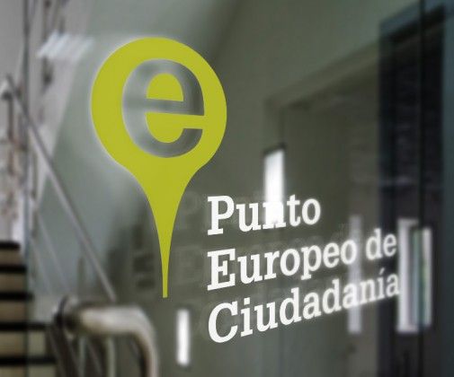 Diseño señalética con logotipo PEC